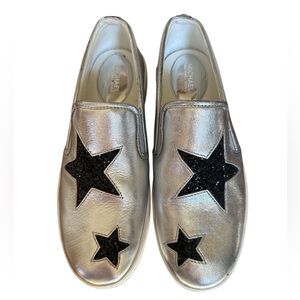 ✨Michael Kors Size 8.5 Silver Star Slip-On Shoes